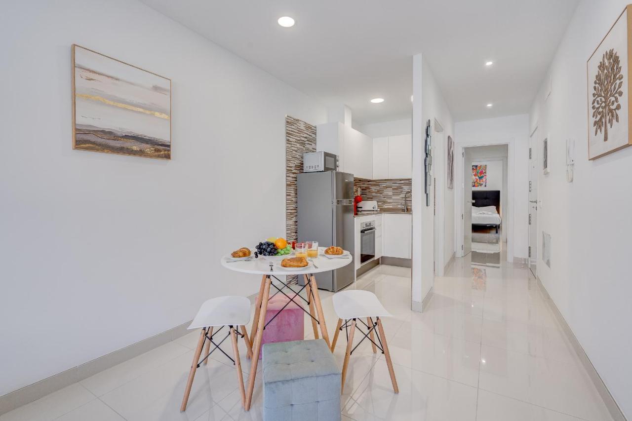 Appartement Coastal Escape à Playa de San Juan  Extérieur photo