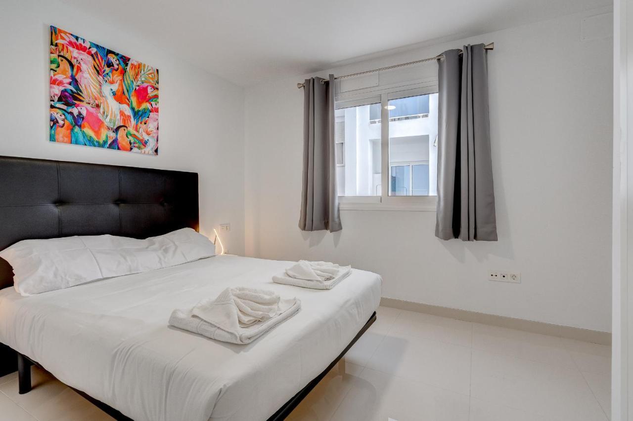 Appartement Coastal Escape à Playa de San Juan  Extérieur photo